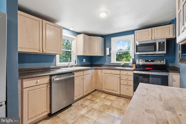 1940 DUNBAR RD, Pottstown, PA 19465