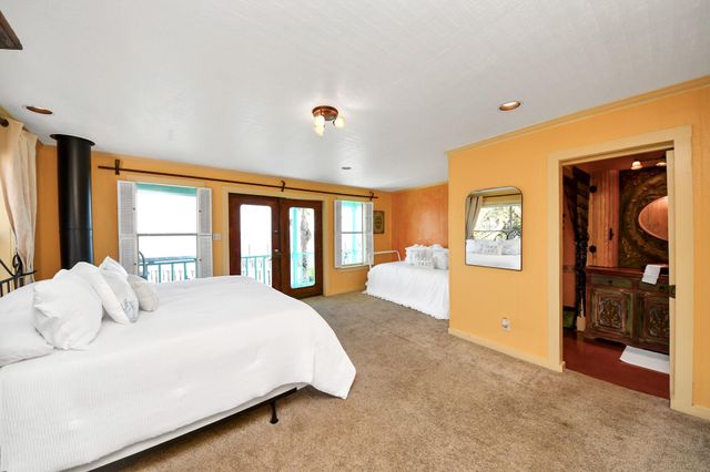 1121 6th Street, San Leon, TX 77539