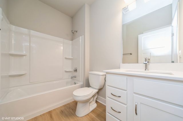 1303 NW Benjamin Drive, Ankeny, IA 50023