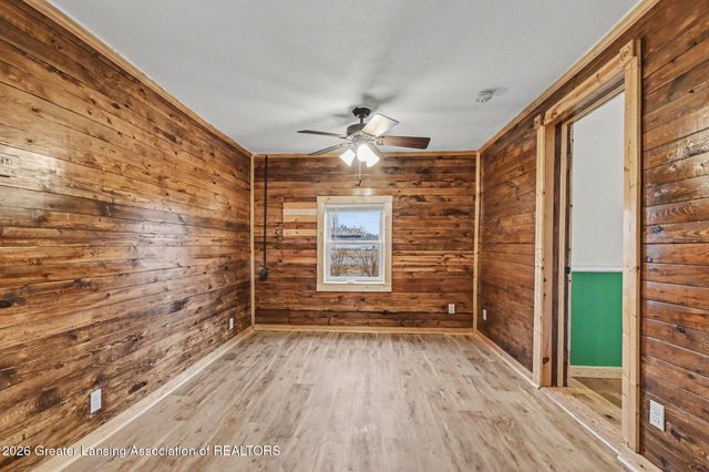 1761 Island Highway, Charlotte, MI 48813