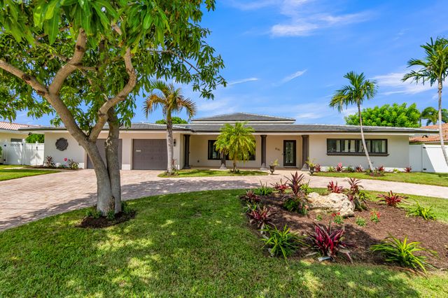2121 NE 29TH Street, Lighthouse Point, FL 33064