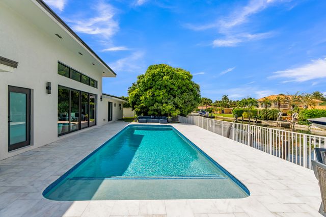 2121 NE 29TH Street, Lighthouse Point, FL 33064