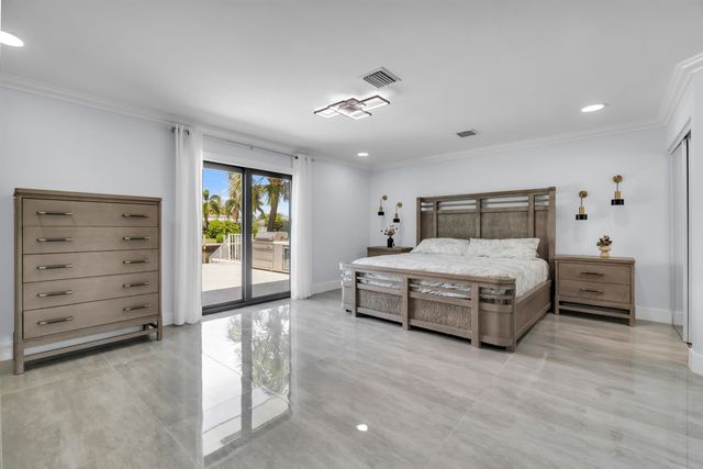 2121 NE 29TH Street, Lighthouse Point, FL 33064