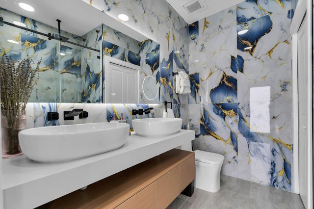 2121 NE 29TH Street, Lighthouse Point, FL 33064