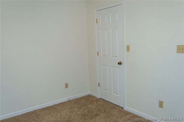 40 Country Manor Boulevard, Madison, IN 47250