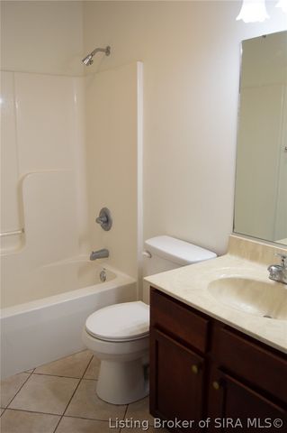 40 Country Manor Boulevard, Madison, IN 47250
