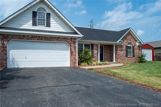 40 Country Manor Boulevard, Madison, IN 47250
