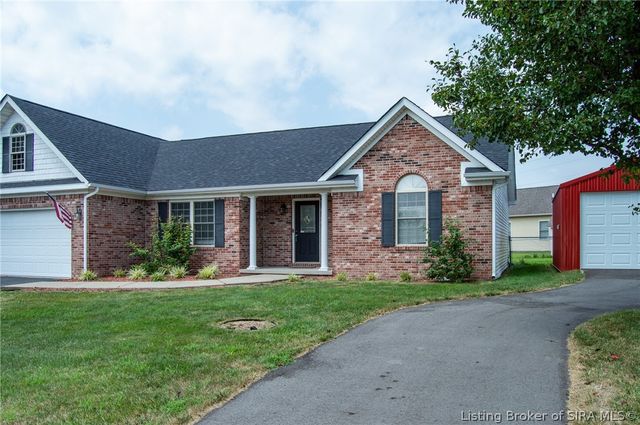 40 Country Manor Boulevard, Madison, IN 47250