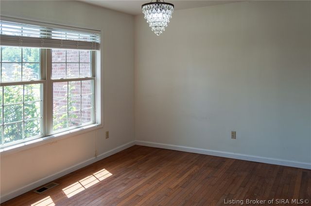 40 Country Manor Boulevard, Madison, IN 47250