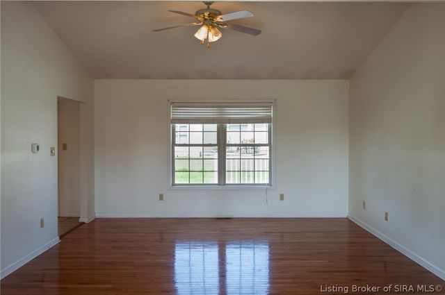 40 Country Manor Boulevard, Madison, IN 47250