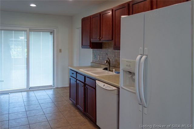 40 Country Manor Boulevard, Madison, IN 47250