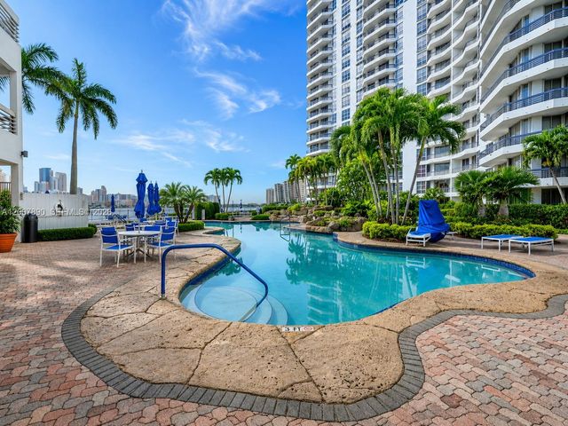 19195 NE 36th Court 1503, Aventura, FL 33180