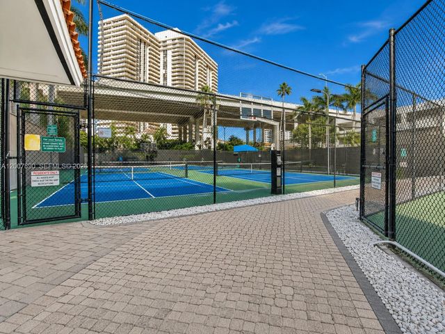 19195 NE 36th Court 1503, Aventura, FL 33180