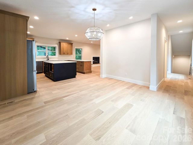505 S Oconeechee Avenue, Black Mountain, NC 28711