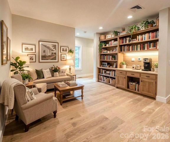 505 S Oconeechee Avenue, Black Mountain, NC 28711