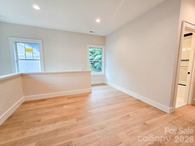 505 S Oconeechee Avenue, Black Mountain, NC 28711