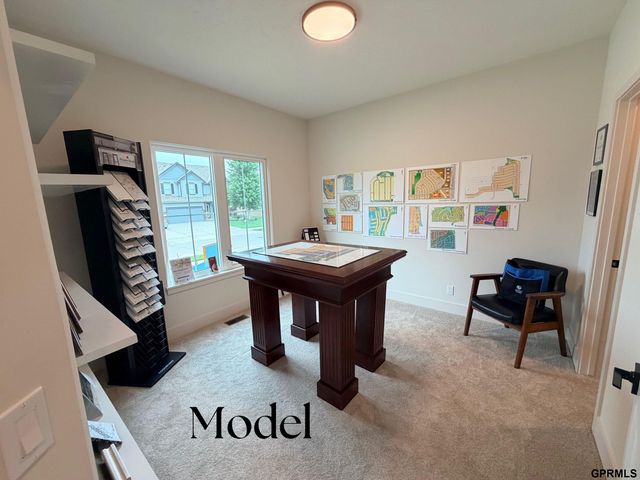 6708 S 200th Avenue, Gretna, NE 68135