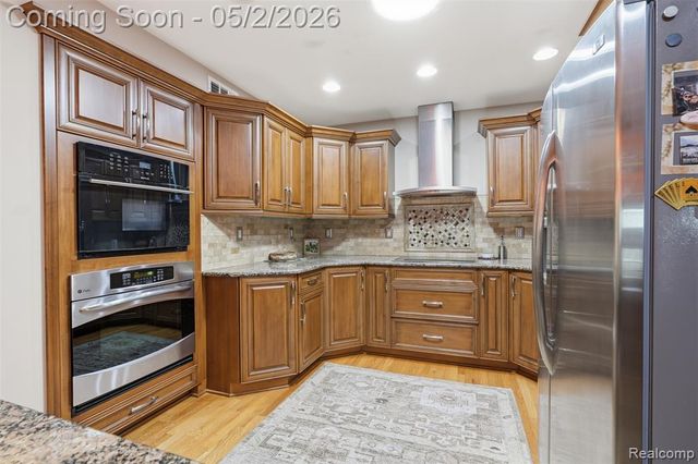 2210 Lancaster Road, Bloomfield Hills, MI 48302