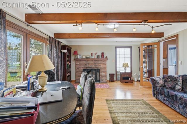 2210 Lancaster Road, Bloomfield Hills, MI 48302