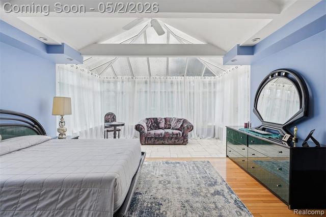 2210 Lancaster Road, Bloomfield Hills, MI 48302