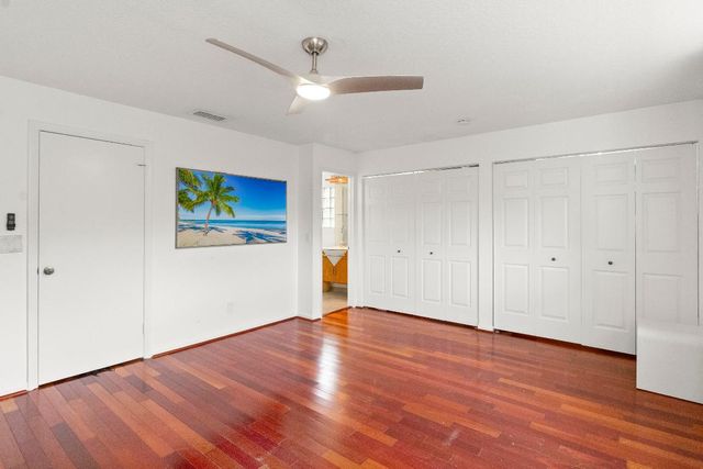 1045 SE 6th Avenue, Dania Beach, FL 33004