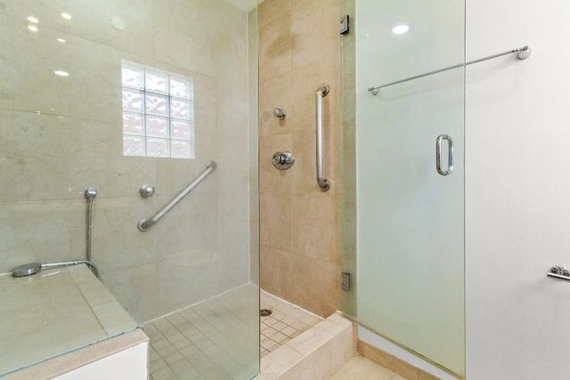 1045 SE 6th Avenue, Dania Beach, FL 33004