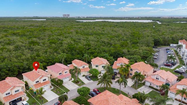 1045 SE 6th Avenue, Dania Beach, FL 33004