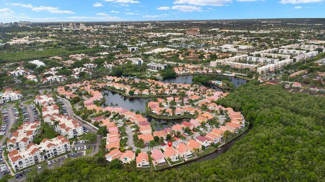 1045 SE 6th Avenue, Dania Beach, FL 33004