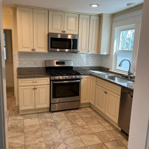 71 Palfrey Street 71, Watertown, MA 02472