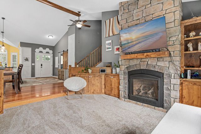 6560 White Oak Road, Lino Lakes, MN 55038