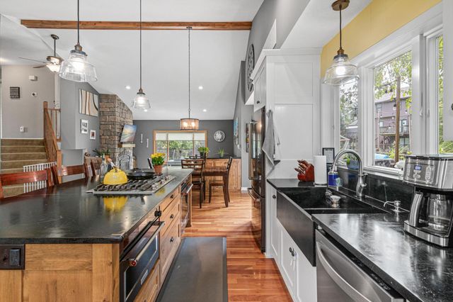 6560 White Oak Road, Lino Lakes, MN 55038