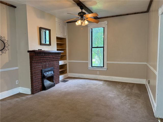 216 Center St, Slippery Rock Boro, PA 16057