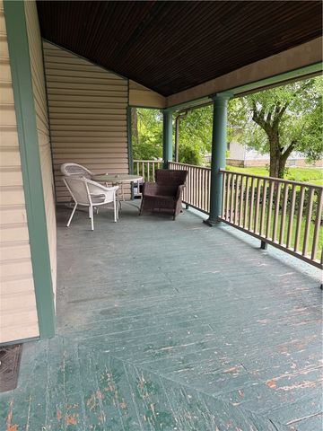 216 Center St, Slippery Rock Boro, PA 16057