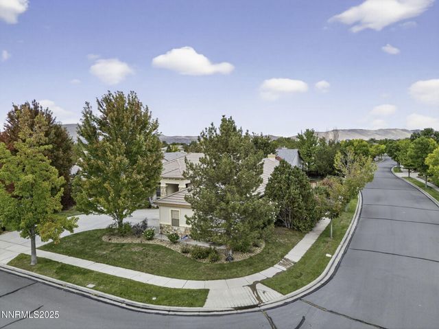 2850 Friar Rock Court, Sparks, NV 89436