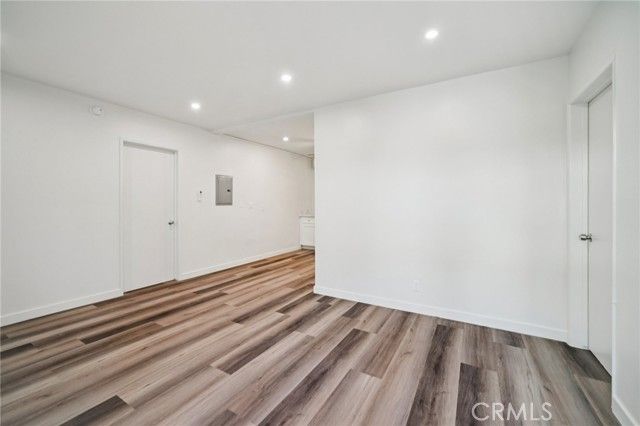 7745 Laurel Canyon Boulevard 1, North Hollywood (los Angeles), CA 91605