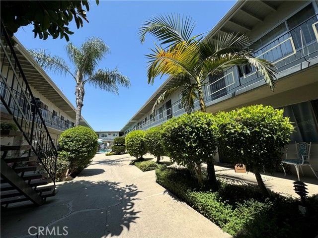 7745 Laurel Canyon Boulevard 1, North Hollywood (los Angeles), CA 91605