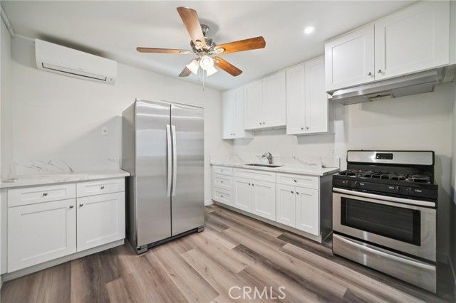 7745 Laurel Canyon Boulevard 1, North Hollywood (los Angeles), CA 91605