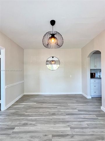 150 NE 59th Street, Miami, FL 33137