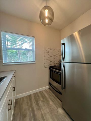 150 NE 59th Street, Miami, FL 33137