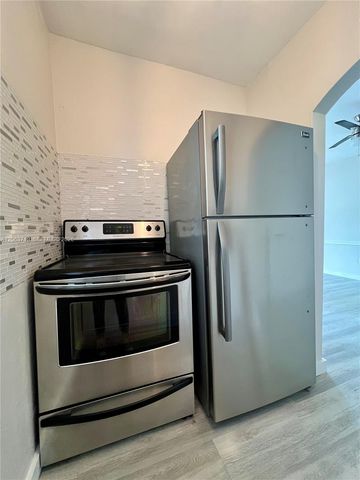 150 NE 59th Street, Miami, FL 33137