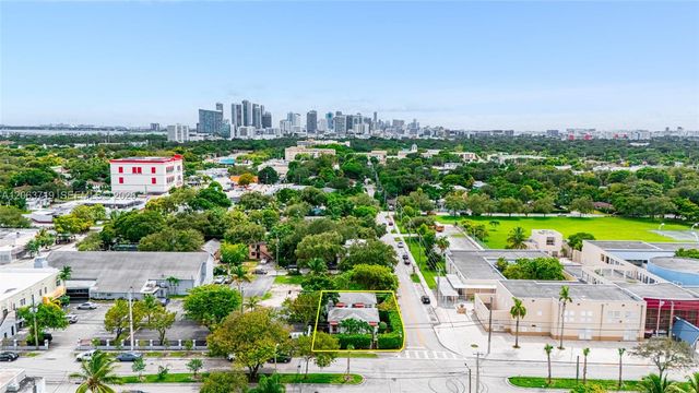 150 NE 59th Street, Miami, FL 33137