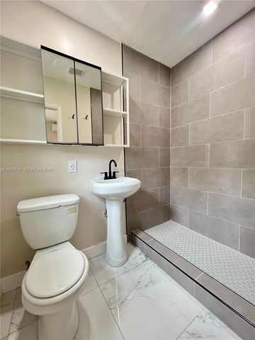 150 NE 59th Street, Miami, FL 33137