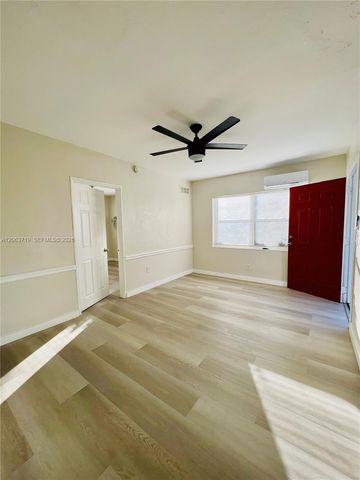 150 NE 59th Street, Miami, FL 33137
