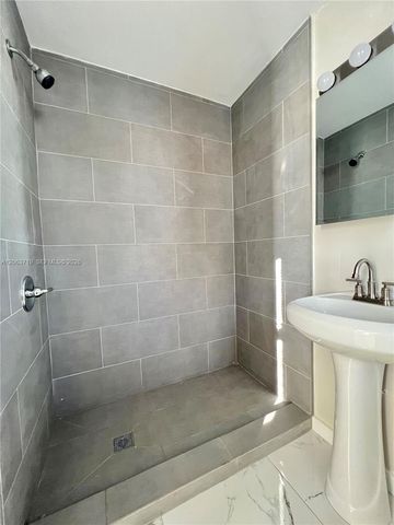 150 NE 59th Street, Miami, FL 33137