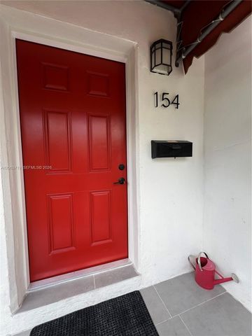 150 NE 59th Street, Miami, FL 33137