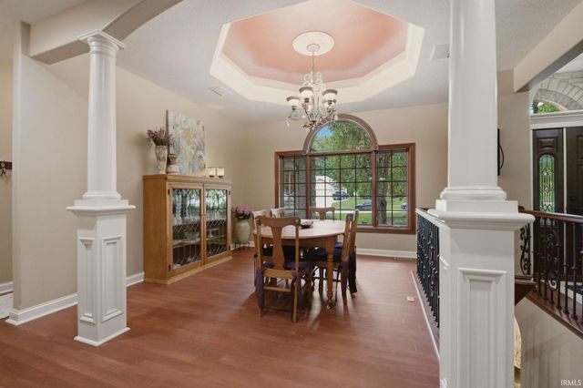 6327 Chase Creek Run, Fort Wayne, IN 46804