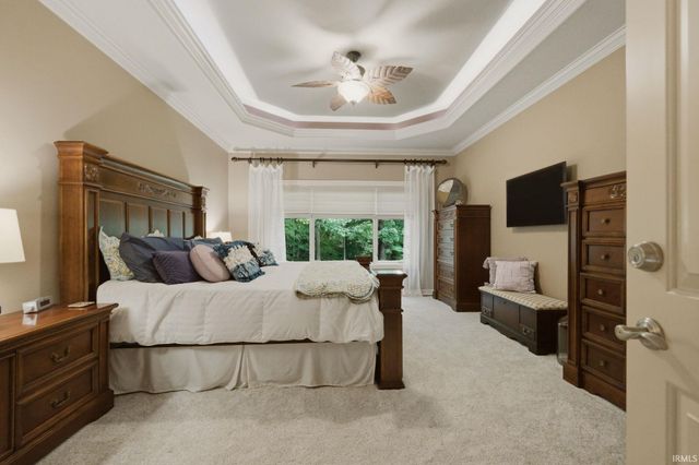 6327 Chase Creek Run, Fort Wayne, IN 46804