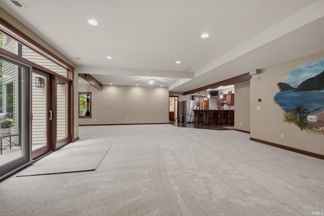 6327 Chase Creek Run, Fort Wayne, IN 46804