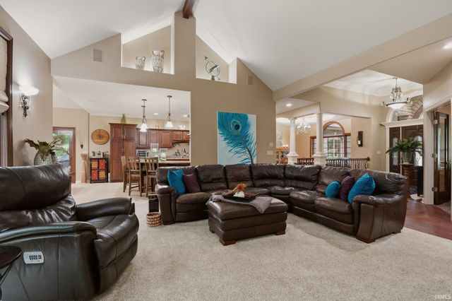 6327 Chase Creek Run, Fort Wayne, IN 46804
