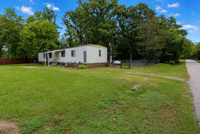 921 Crown Drive, Tool, TX 75143